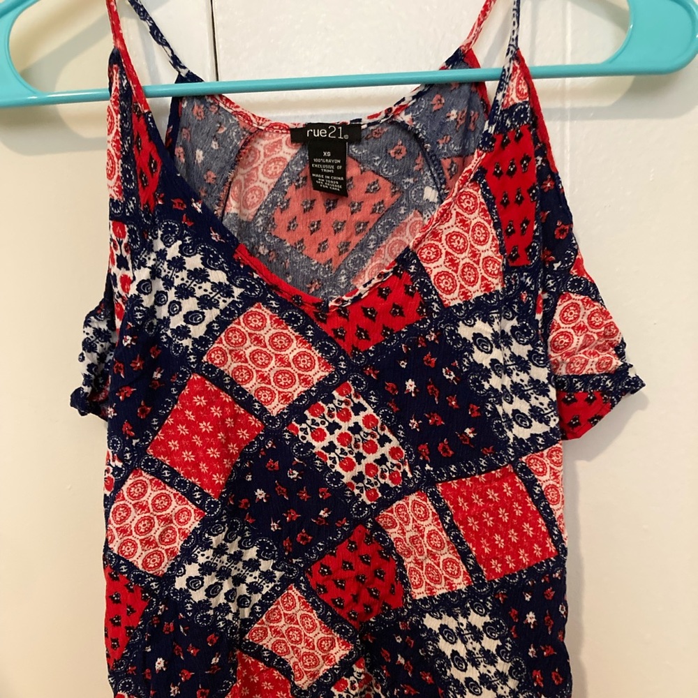 Cutoff sleeve, patriotic top